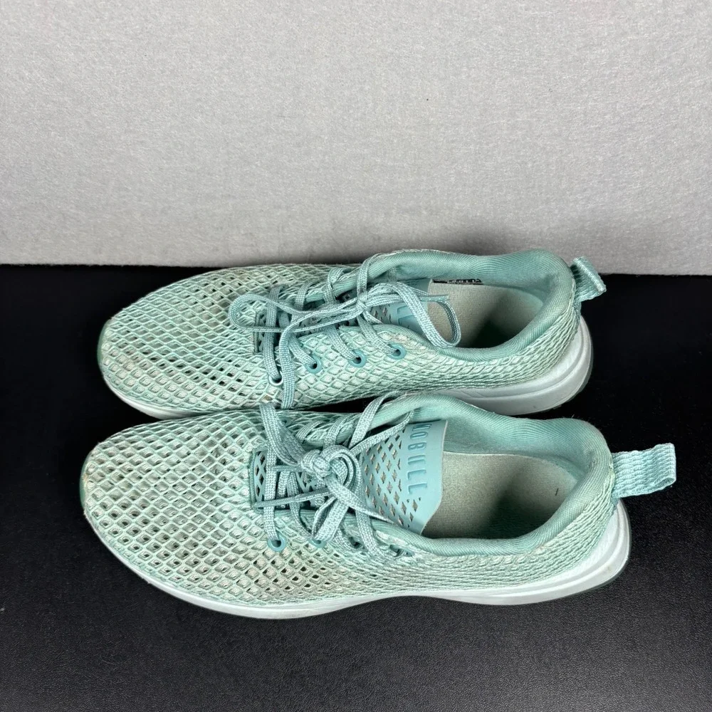 NOBULL Mesh Runner Mint Green Womens Cross Training Shoes Sneakers Size 9